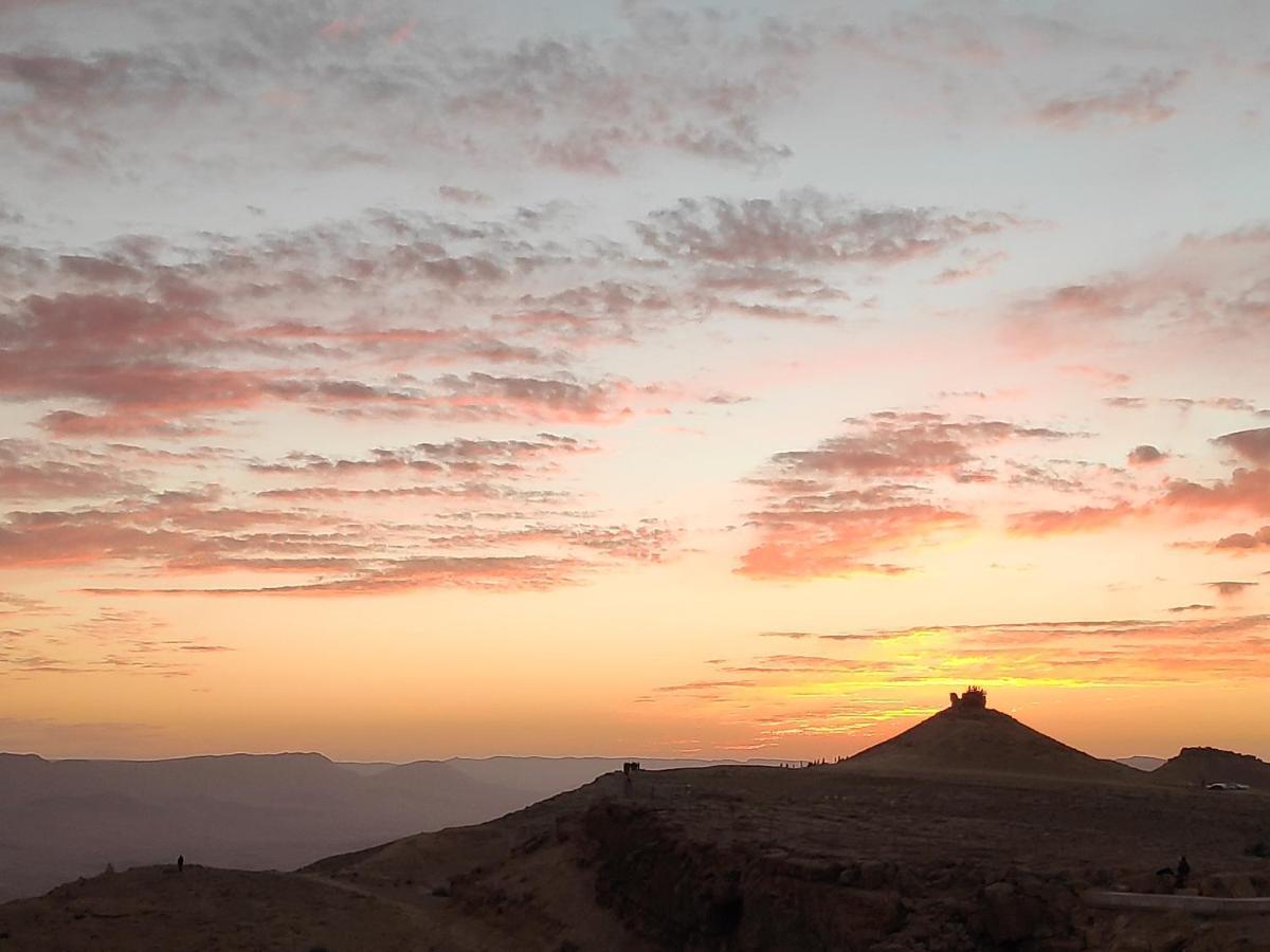 Desert Breeze *